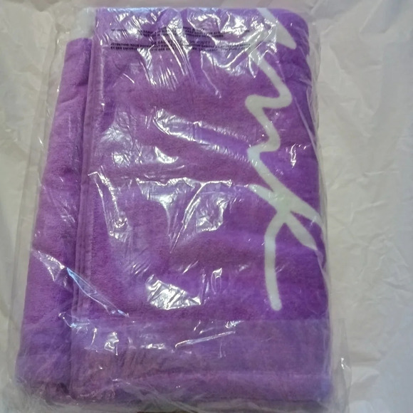 Victoria's Secret PINK Good Vibes Beach Towel Rare - Picture 4 of 4
